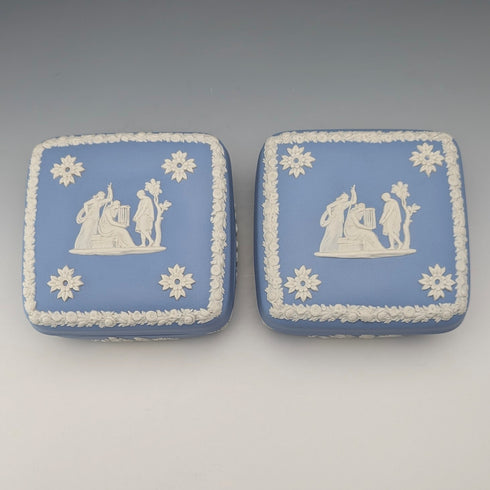 英國韋奇伍德復古碧玉方形帶蓋盒子,一對,淺藍色