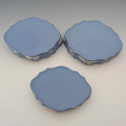 英国ヴィンテージ ウェッジウッド ジャスパーウェア製 ボックストリオ ペールブルー