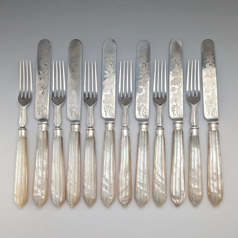 英国アンティーク 白蝶貝ハンドル 純銀装飾 カトラリー6ペア Thomas Turner ケース入