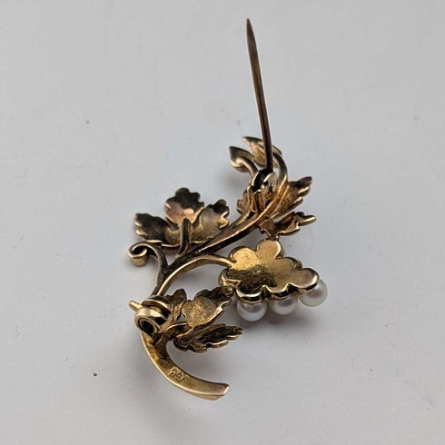 Antique 9ct Gold & Pearl Grape Brooch in Case