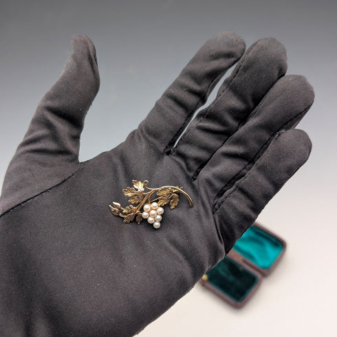 古董9克拉黃金珍珠葡萄胸針,附原廠盒