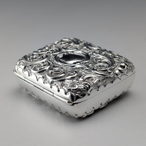 1893年 英国アンティーク 純銀製 トリンケットボックス 31g Henry Matthews