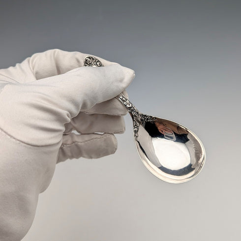 1905年 英国アンティーク 純銀製 ティーキャディースプーン 14.2g Levi&Salaman