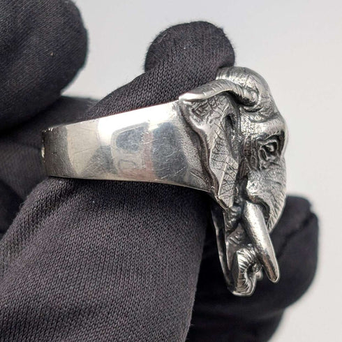 Vintage Elephant Head Design Sterling Silver Ring (Size 16.5)