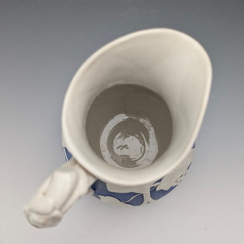 英國維多利亞時期中期古董陶瓷水壺,飾有葡萄浮雕圖案