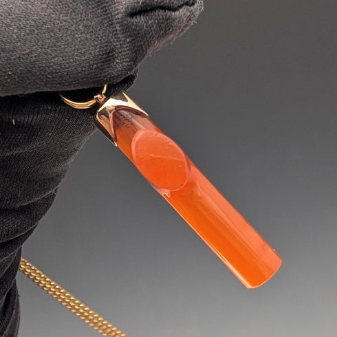 アンティーク オレンジアンバー製 クロス型ペンダント ネックレスチェーン付