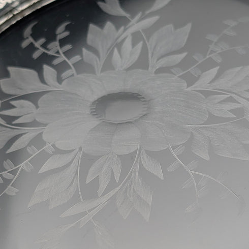 1930年代 米国ヴィンテージ シルバーオーバーレイ アール・ヌーヴォー装飾 ガラスプレートペア 直径21cm