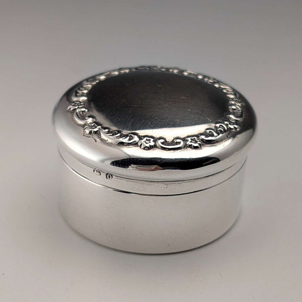 1914年 英国アンティーク 純銀製 ピルボックス 21g Mappin&Webb
