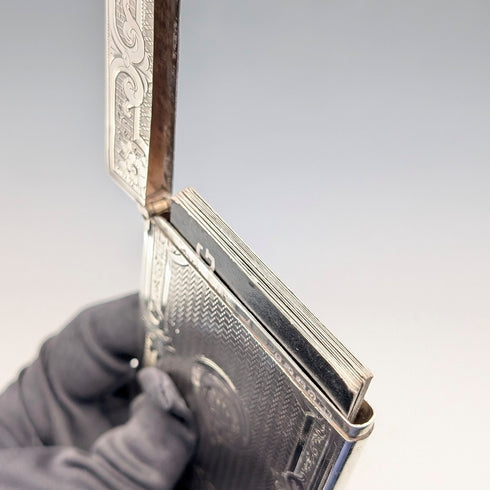 1869年 英国アンティーク 純銀製カードケース 56g ボックス入 Frederick Marson