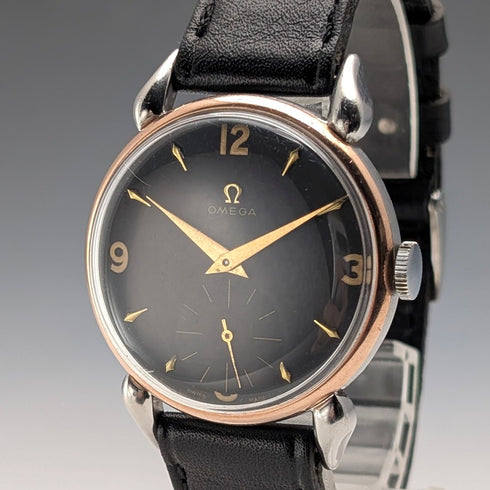 約1946年歐米茄男士機械腕錶,Cal. 30T2PC機芯,蜘蛛耳式錶耳,黑色錶盤,走時良好