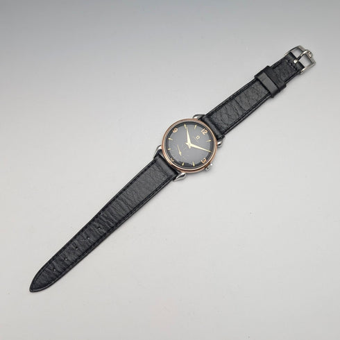 約1946年歐米茄男士機械腕錶,Cal. 30T2PC機芯,蜘蛛耳式錶耳,黑色錶盤,走時良好