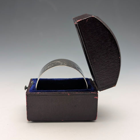 1914年英國古董純銀餐巾環,30克,TH Hazlewood,帶盒