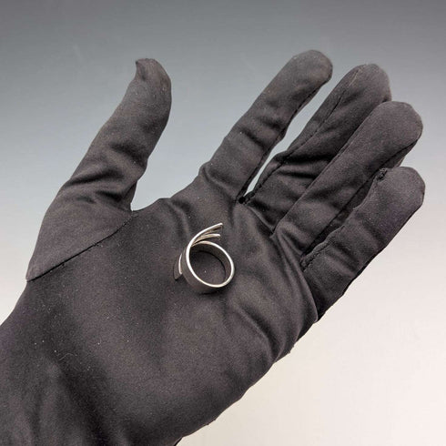 Vintage sterling silver spiral wrap ring (size 14)