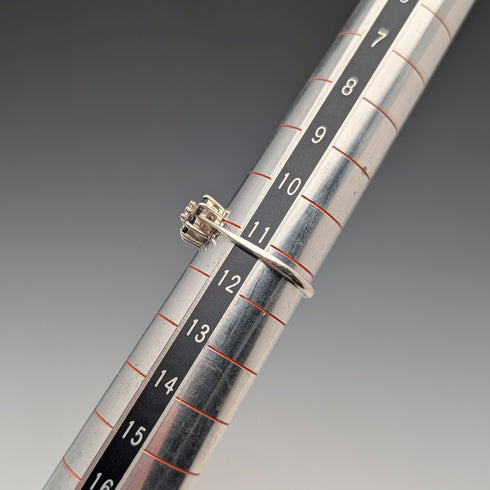 英国ヴィンテージ 純銀製 ブルー&クリア ダブルクラスター リング (11号)指輪