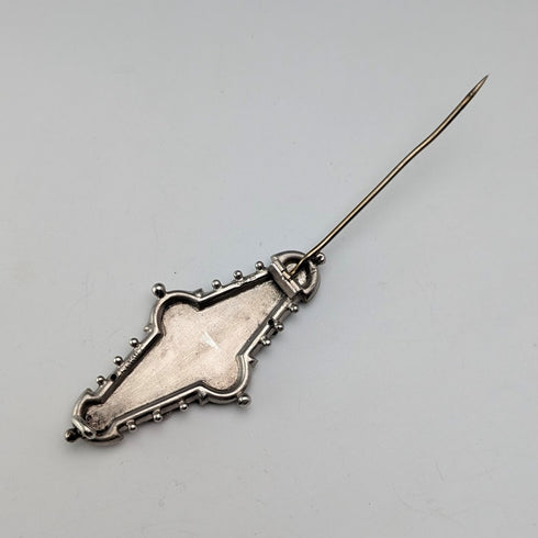 1892年 英国アンティーク 純銀製 木に止まる鳥の彫金 ブローチ