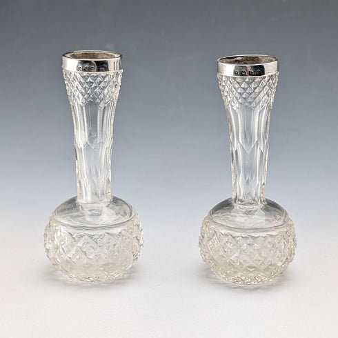 1897年 英国アンティーク カットガラス&純銀装飾 小型一輪挿し 花瓶ペア