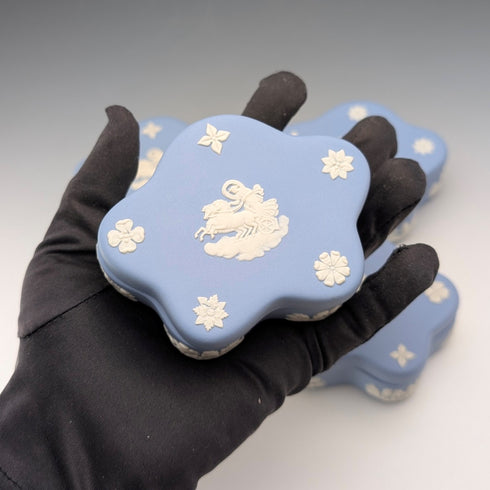 英國韋奇伍德復古星星碧玉器盒套裝(4件),淺藍色