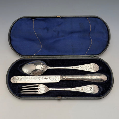 Antique British sterling silver cutlery set, circa 1866, 110g total weight, in case, Martin, Hall & Co.