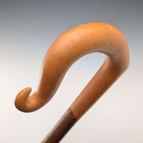 Vintage large curved handle hazel shaft shepherd's walking stick, 132cm