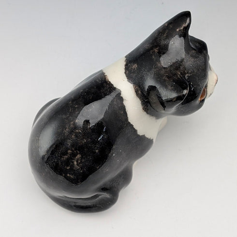 Winstanley Cat (Kensington Cat) - Tabby, Ceramic Figurine (Size 1)