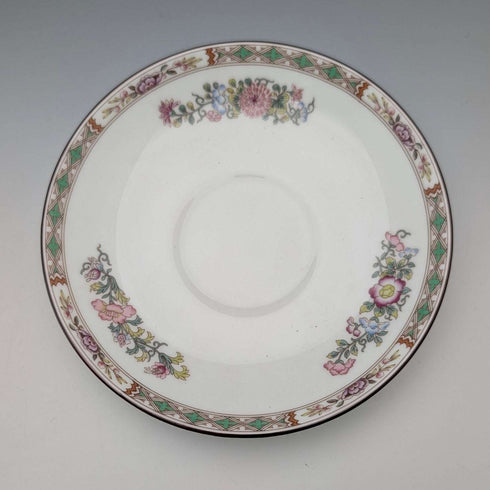 British Vintage Wedgwood "Kutani Crane" Cup & Saucer, Set of 3 (2)