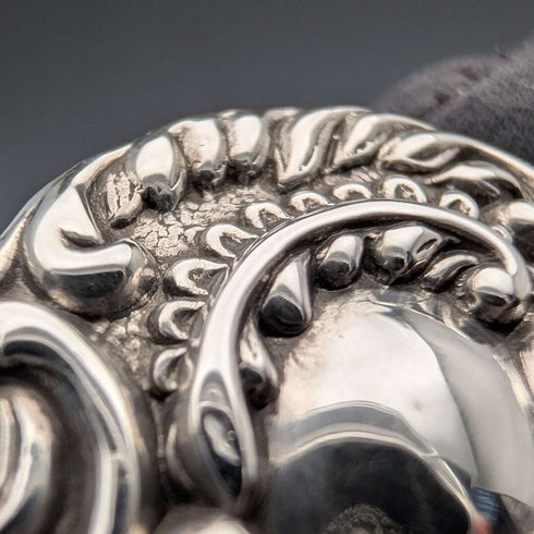 1899 British Antique Sterling Silver Small Pill Box 5.9g M Bros