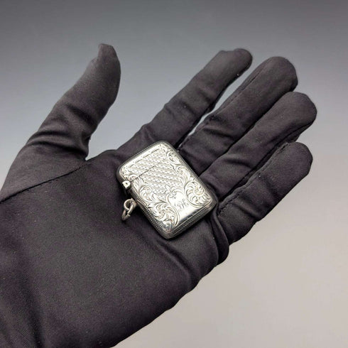 1903 British Antique Sterling Silver Vesta Case 21g Joseph Gloster