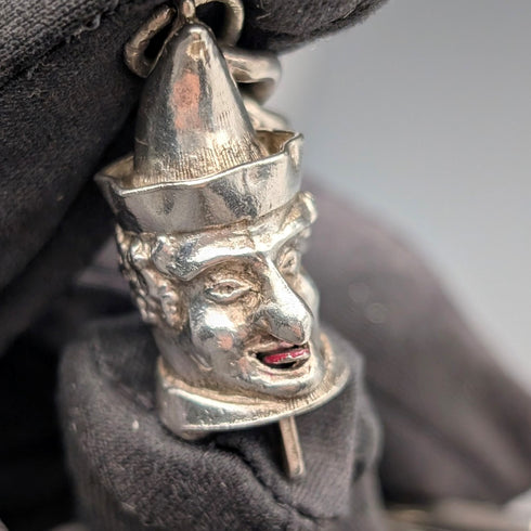 1900年頃 英国アンティーク 純銀製アルバートチェーン 62g Mr.パンチ チャームフォブ