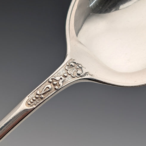 1905年 英国アンティーク 純銀製 クリスニングスプーン 37g Atkin Brothers ケース入