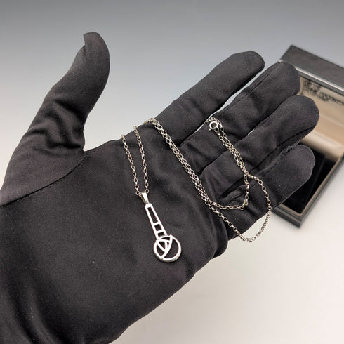 英国ヴィンテージ マッキントッシュローズ 純銀ペンダント 純銀ネックレス ケース付き