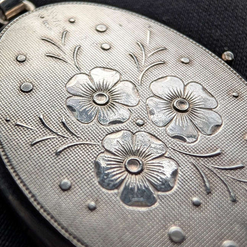 British Vintage Floral Engraved Sterling Silver Locket Pendant with Sterling Silver Chain Total 15.7g