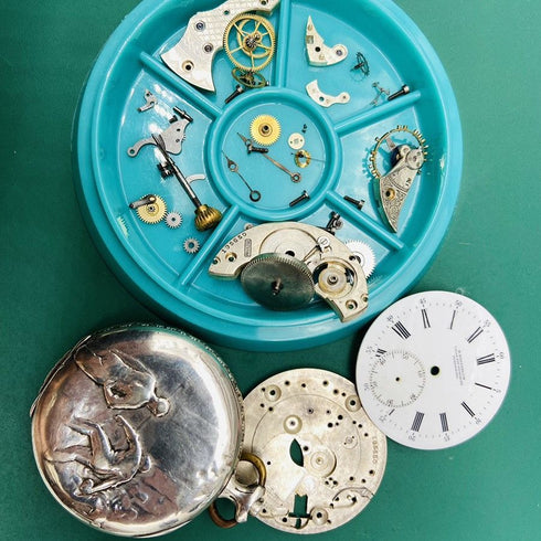 アンティーク スイス PRIVILEGE ボーリング彫刻 銀側 懐中時計 動作良好