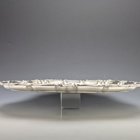 1898年 英国アンティーク 純銀(925シルバー) 脚なしサルヴァ 直径30cm 670g Henry Bourne