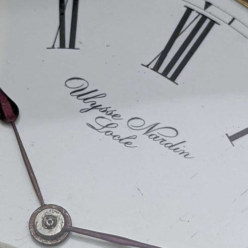 Reloj de bolsillo antiguo Ulysse Nardin, circa 1910, en buen estado de funcionamiento, caja de oro macizo de 18 quilates tipo saboneta, diámetro de 54 mm, 121 g.
