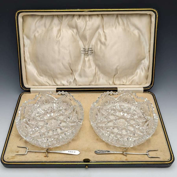 1925年 英国ヴィンテージ カットグラスボウルペア 純銀フォークセット 箱入り Adie Brothers