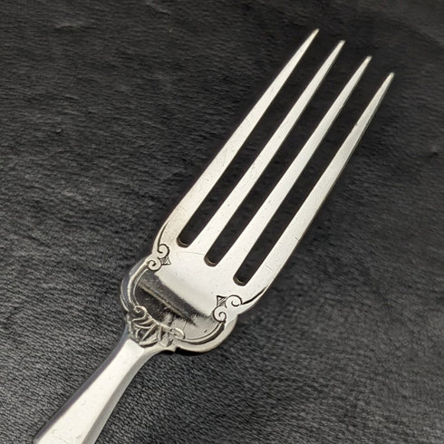 1879 British antique silver plate flat cutlery 12x2 set Elkington wooden box