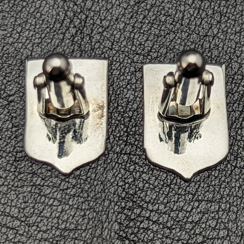 英国ヴィンテージ 純銀(スターリングシルバー)製 赤十字デザイン カフリンクス