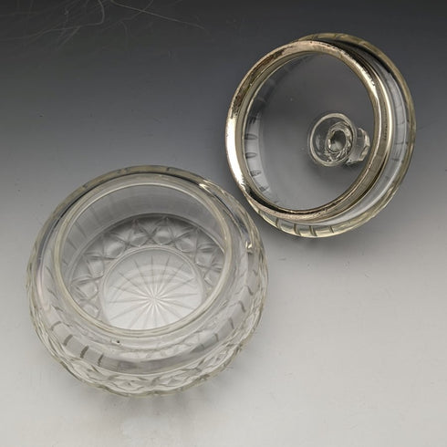 1929 年英國復古純銀裝飾切割玻璃瓶 351 克 BM & Co