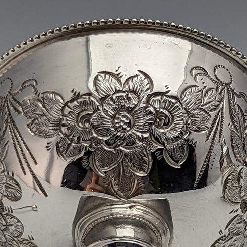 1887 年左右英國古董純銀 Crue(調味容器)套裝盒裝