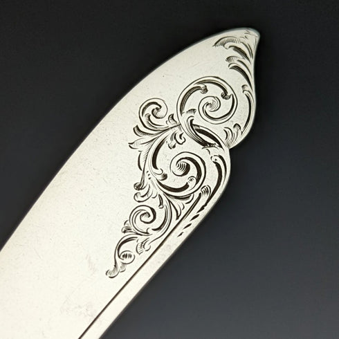 1875 British Antique Fish Cutlery Set 4x2 Sterling Silver Blade White Mother of Pearl Handle in Tray