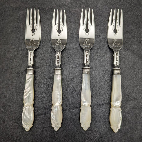 1875 British Antique Fish Cutlery Set 4x2 Sterling Silver Blade White Mother of Pearl Handle in Tray