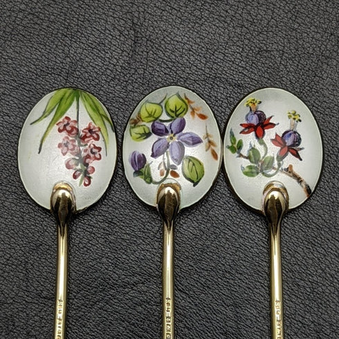 1963年 英国ヴィンテージ 纯银茶匙六件套 珐琅鎏金装饰 带原盒