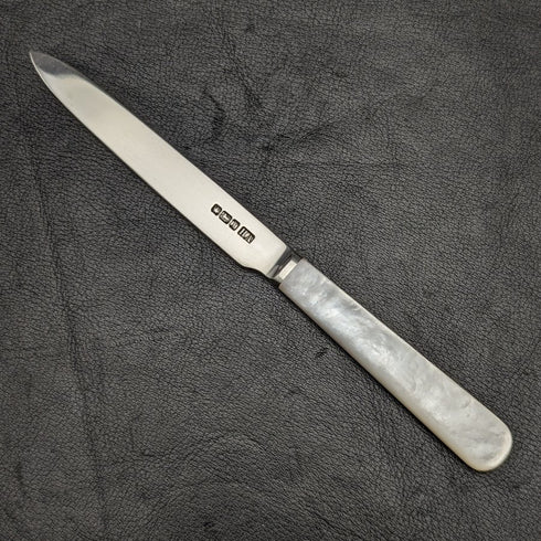 1915年 英国アンティーク フルーツカトラリーセット 純銀ブレード 白蝶貝ハンドル BOX入り①