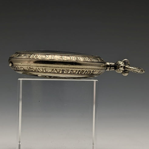 アンティーク スイス製 無銘 懐中時計 雄牛彫刻ケース 動作良好