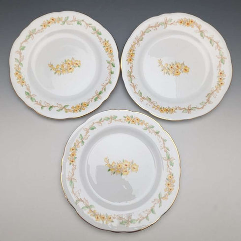 1940 British Gladstone teacup trio 3 sets
