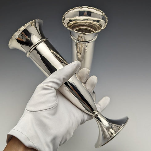 1909年 英国アンティーク 純銀製 中型花瓶 ペア 341g