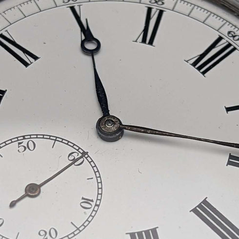 Reloj de bolsillo antiguo Ulysse Nardin, caja de plata con grabado de soldado, en buen estado de funcionamiento