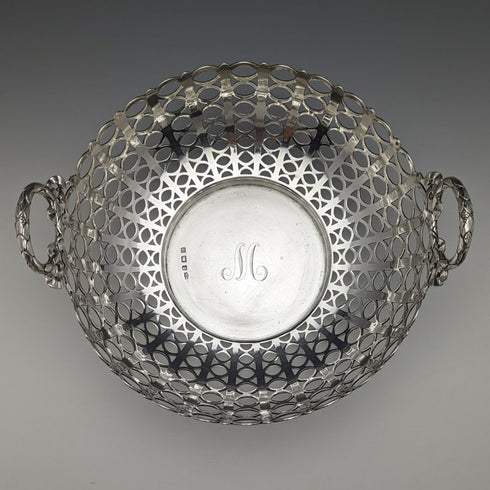 1911年 英国アンティーク 純銀製ボウル ピアス装飾 452g MAPPIN&WEBB