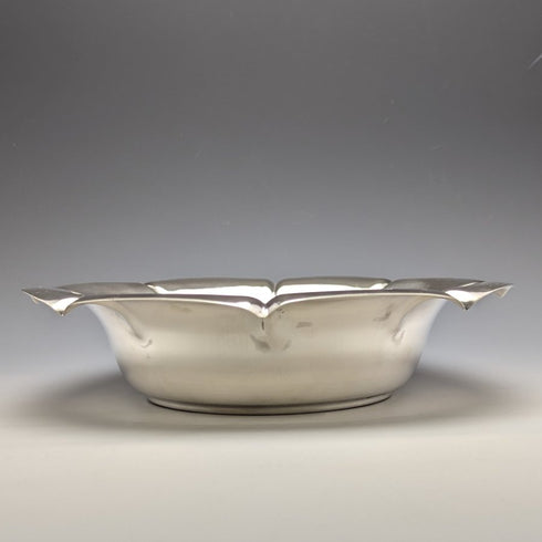 1901年 英国アンティーク 純銀製 フラワー型ボウル 319g 直径23cm Henry Atkins