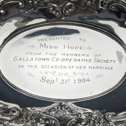 British Antique Silver Plate Large Basket Flower Engraving Operating Handle 548g